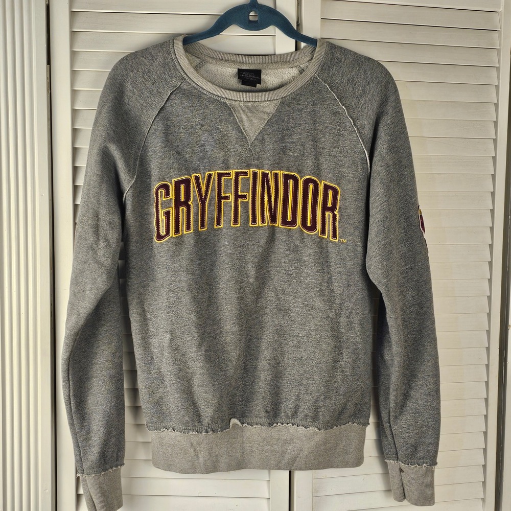 Universal Studios Mens Wizarding World Of Harry Potter Gryffindor Sweatshirt Med
